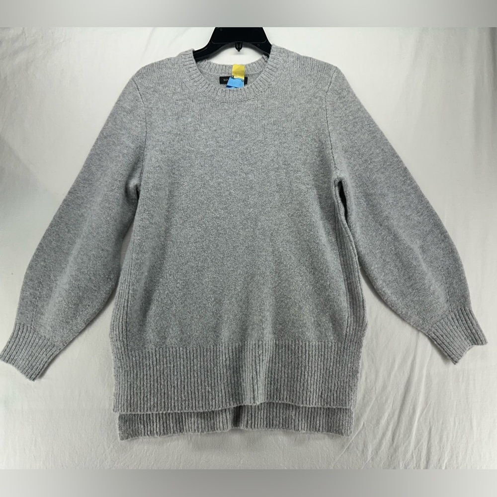 Banana Republic Gray Wool Blend Fluffy Crew Sweater Women’s Size M‎